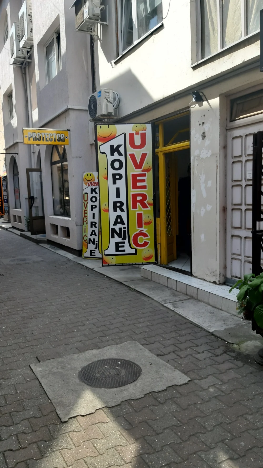 Fotokopirnica Uverić