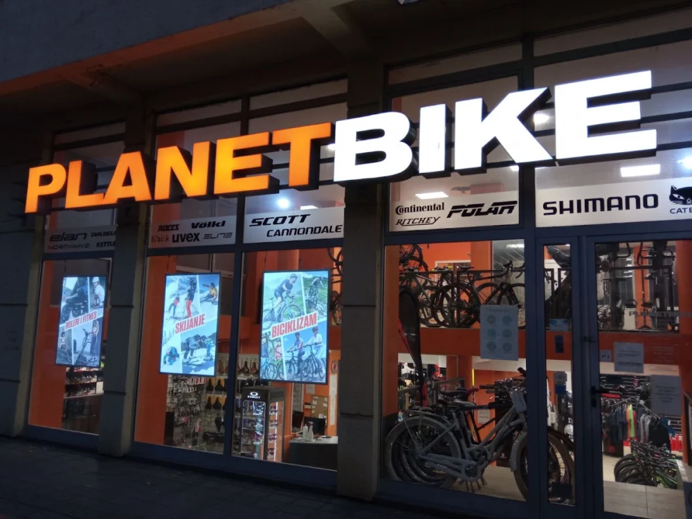 PLANET BIKE Novosadskog sajma 23